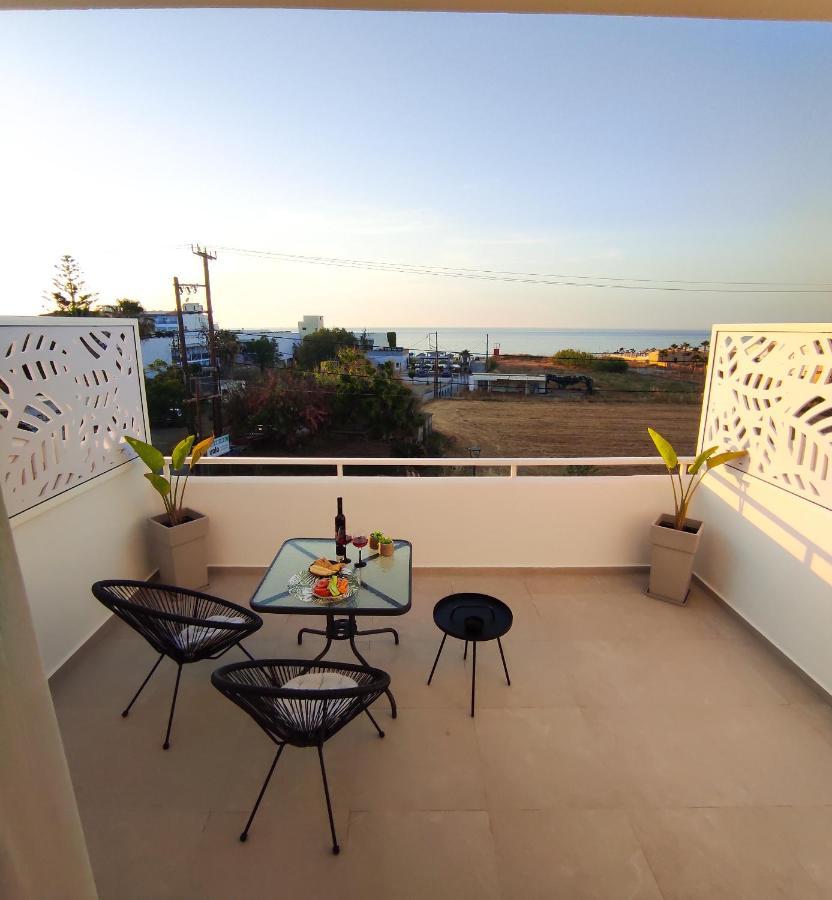 Poseidonas Luxury Apartment Платанес Екстериор снимка